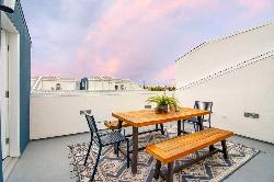 Blu North Hollywood