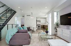 726 California