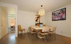 1172 Centinela