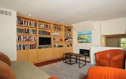 1172 Centinela