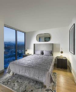 VISION on Wilshire