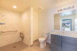 1545 S Fairfax