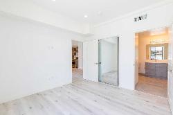 1545 S Fairfax