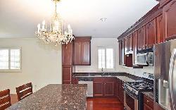 Manhattan Villa