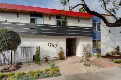 1757 N Kingsley