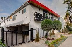 1757 N Kingsley