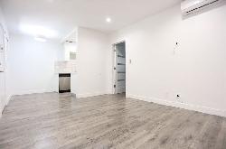 1757 N Kingsley