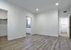 1900 Silver Lake Blvd