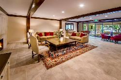 440 N Oakhurst