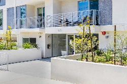 625 Barrington
