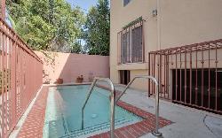 Magnolia Villas