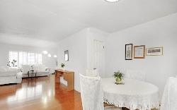 Oakwood Townhouse