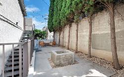 Oakwood Townhouse