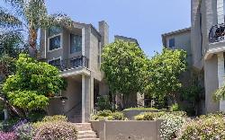 Colbath Townhomes
