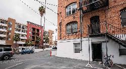 Gramercy Manor Apartments
