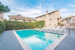 Toluca Village Townhomes
