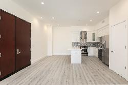 1237 S Holt
