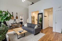 Broadway Lofts Venice