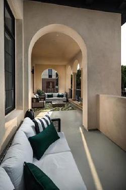 Ambassador Gardens, The Villas