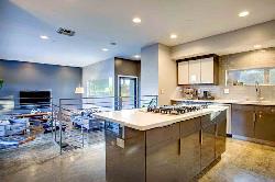 Rowena Lofts
