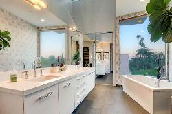 Rowena Lofts