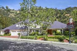Moraga Estates