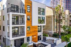 1261 Stoner Ave