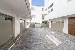 Kester Villas