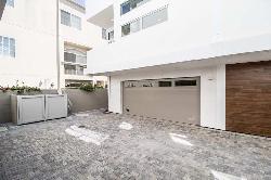 Kester Villas