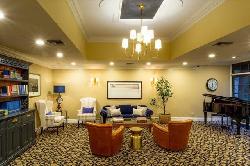 Beverly Oakhurst Apartments