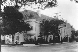 Four Gables
