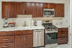 Sherman Oaks Villas