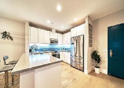 Gramercy Pointe