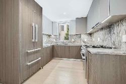 1155 N Fuller