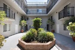 Manhattan Villas