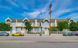 Studio Townhomes