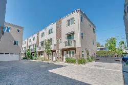 Collintine Modern Homes