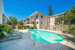 Knollwood Villas