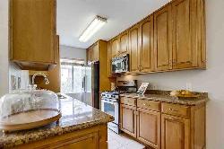 Knollwood Villas