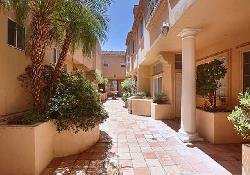 La Maida Villas