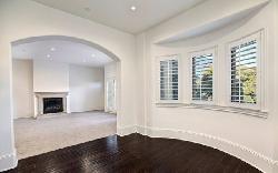 133 S Spalding