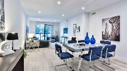 726 N Hudson