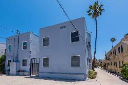 821 S Mansfield