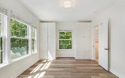 401 Shirley