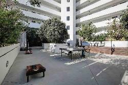 Hotel Shangri La