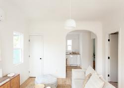 4437 Lockwood