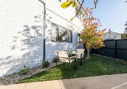 2600 Stoner Ave