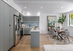 Holt Villas