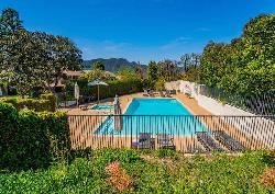 Palisades Tennis Estates