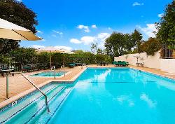 Palisades Tennis Estates